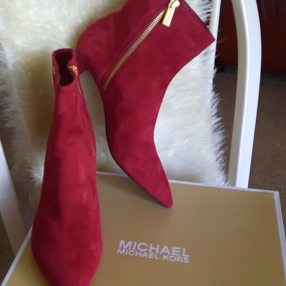 MICHAEL MICHAEL KORS BOOTIES-FIRM PRICE - Picture 12 of 12